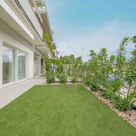 Апартаменты Apartmentsgarda - L'isola Blu *