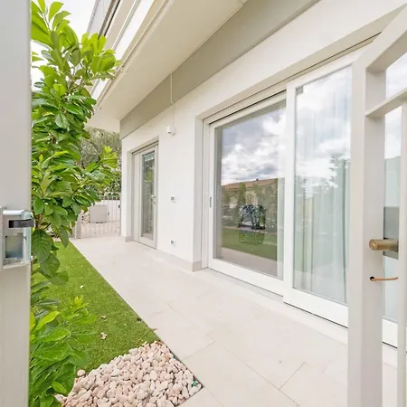 公寓 Apartmentsgarda - L'isola Blu