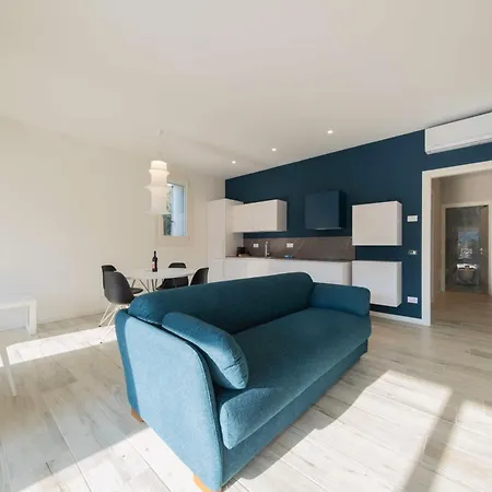 Apartmentsgarda - L'isola Blu Garda (Verona)