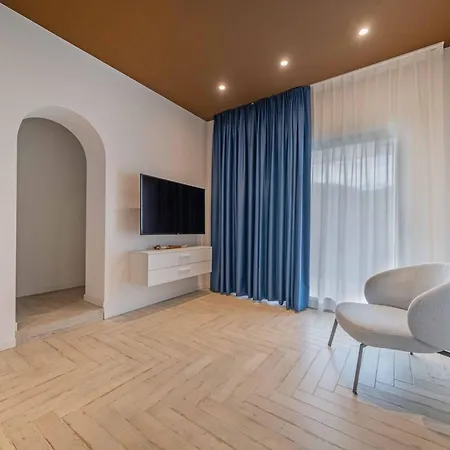 Apartmentsgarda - L'isola Blu
