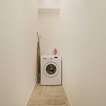 Apartmentsgarda - L'isola Blu