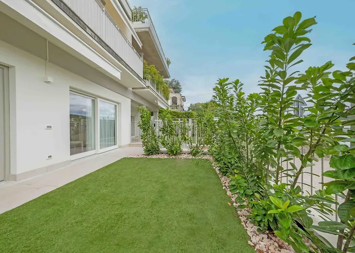 Apartmentsgarda - L'isola Blu *