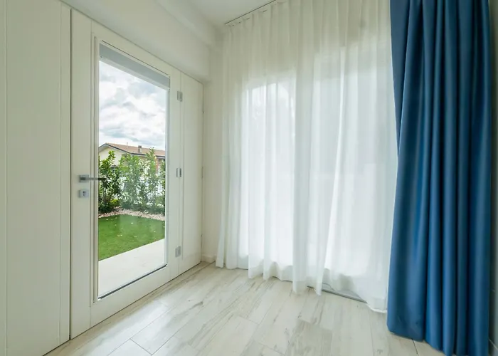 Apartmentsgarda - L'isola Blu Apartamento *